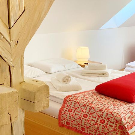 Pr'Gavedarjo Eco Heritage B&B Kranjska Gora Exteriör bild