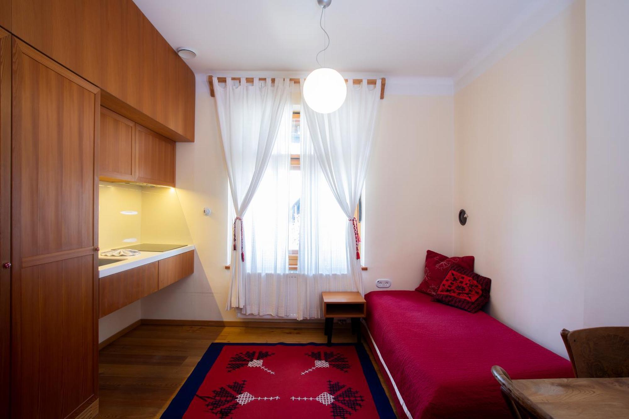 Pr'Gavedarjo Eco Heritage B&B Kranjska Gora Rum bild